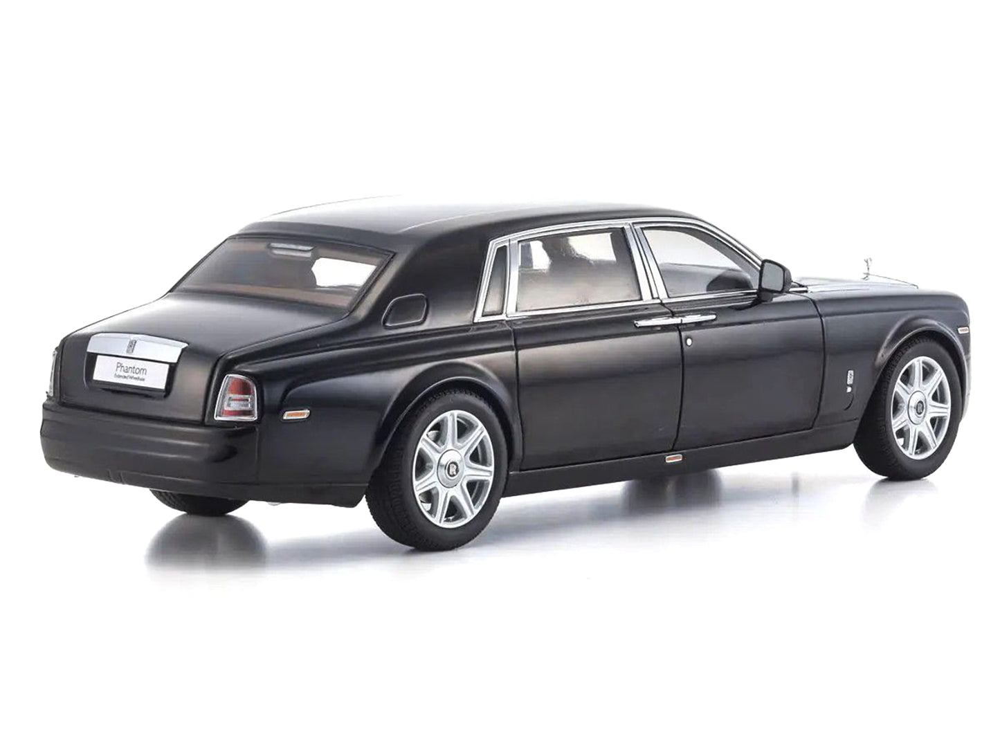 Rolls Royce Phantom EWB (Extended Wheelbase) Diamond Black 1/18 Diecast Model Car by Kyosho