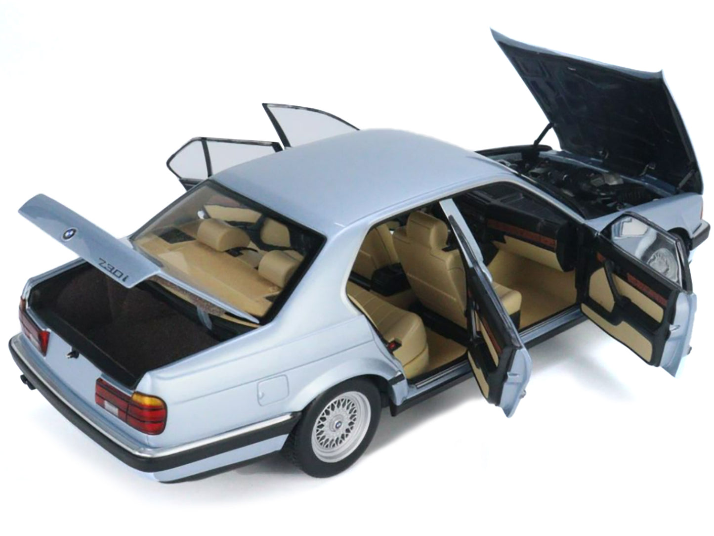 1986 BMW 730i (E32) Light Blue Metallic 1/18 Diecast Model Car by Minichamps