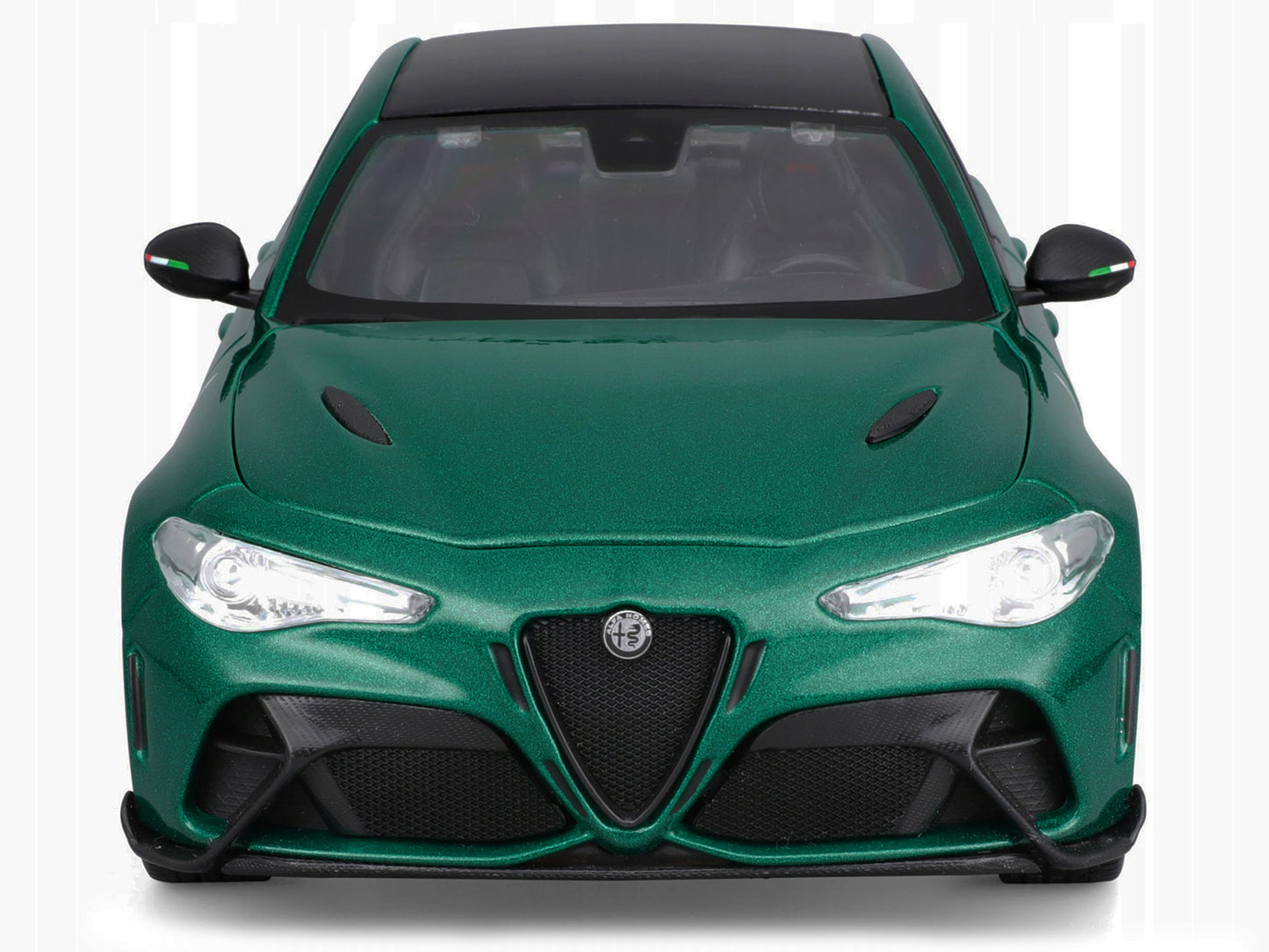 Alfa Romeo Giulia GTA Green Metallic with Carbon Top 1/18 Diecast Model Car by Bburago