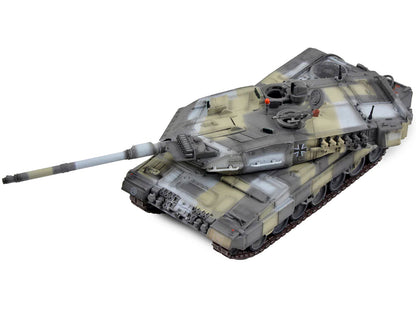 German Kampfpanzer Leopard 2A7 Main Battle Tank Mixed European Camouflage 1/72 Diecast Model by Panzerkampf