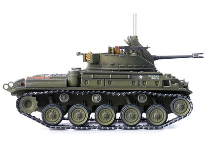 M42 Duster Self-Propelled Anti-Aircraft Gun "Delta Dud's" "US Army - Vietnam War II Field Force 5th Battalion 2nd Field Artillery Regimen" 1/72 Diecast Model by Panzerkampf