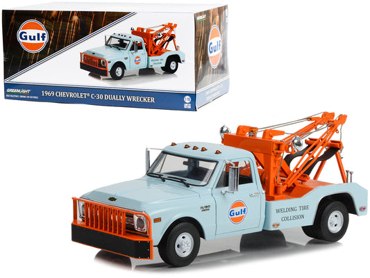 1969 Chevrolet C-30 Dually Wrecker Tow Truck "Gulf Oil Welding Tire Collision" Light Blue with Orange 1/18 Diecast Car Model by Greenlight