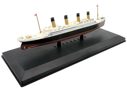 RMS Titanic Passenger Ship 1/1250 Diecast Model by Legendary Cruise Ships