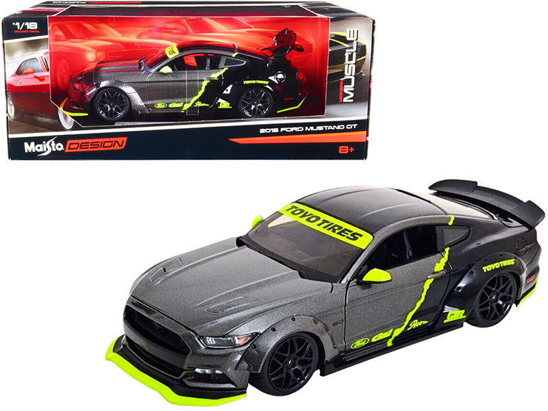 2015 Ford Mustang GT 5.0 Gray Metallic and Black with Graphics "Modern Muscle" Series 1/18 Diecast Model Car by Maisto