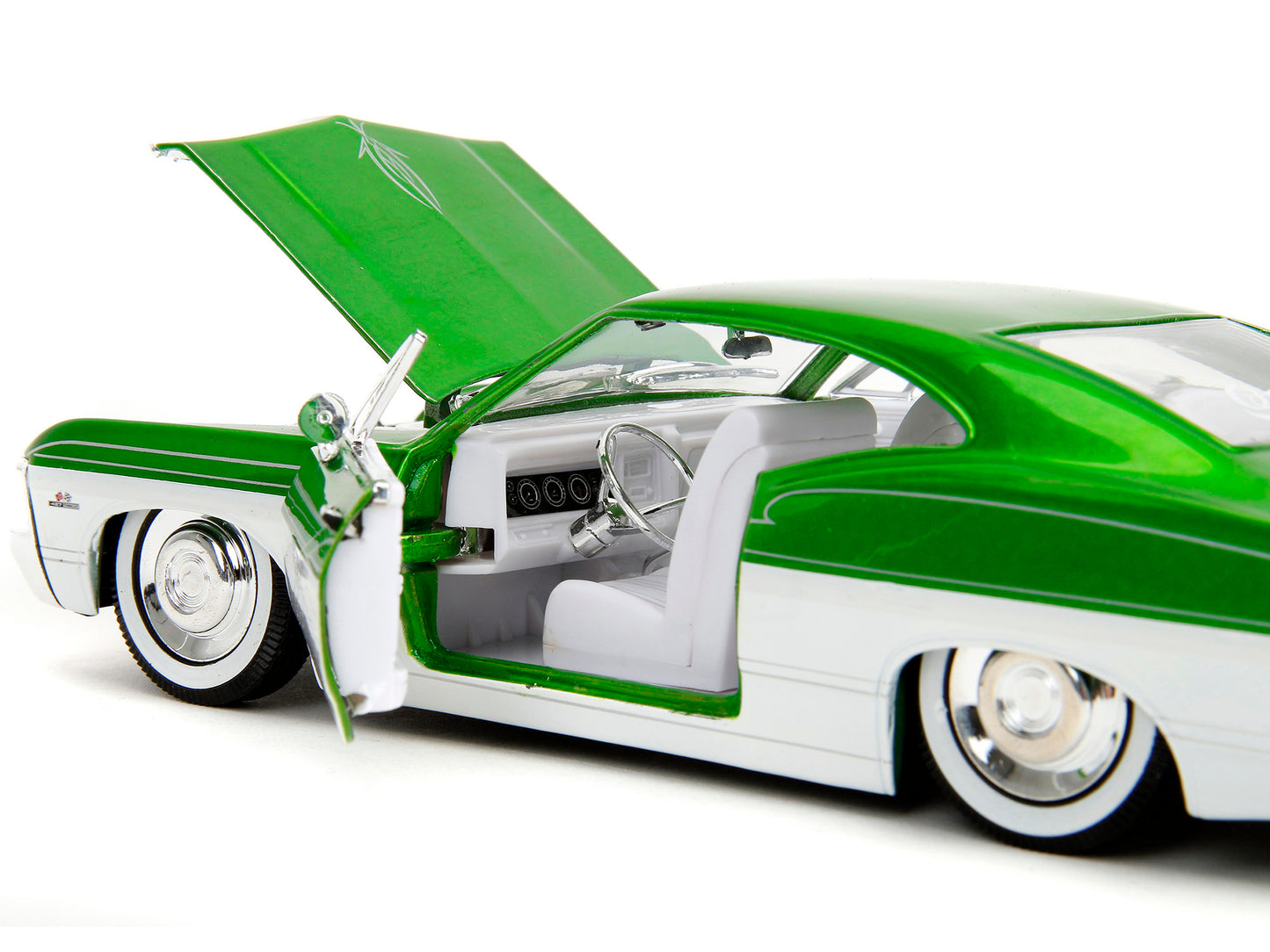 1967 Chevrolet Impala SS Green Metallic and White with White Interior "Bigtime Muscle" Series 1/24 Diecast Model Car by Jada