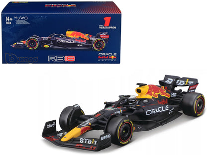 Red Bull Racing RB18 #1 Max Verstappen "Formula One F1 World Championship" (2022) with Display Case 1/43 Diecast Model Car by Bburago