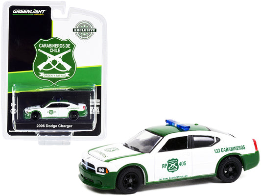 2006 Dodge Charger Police Car Green and White "Carabineros de Chile" "Hobby Exclusive" 1/64 Diecast Model Car by Greenlight