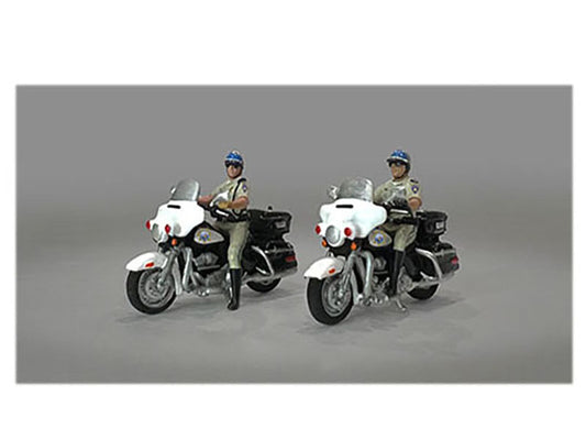 "Highway Patrol" 4 piece Diecast Figure Set (2 Figures 2 Motorcycles) Limited Edition to 3600 pieces Worldwide for 1/64 Scale Models by American Diorama