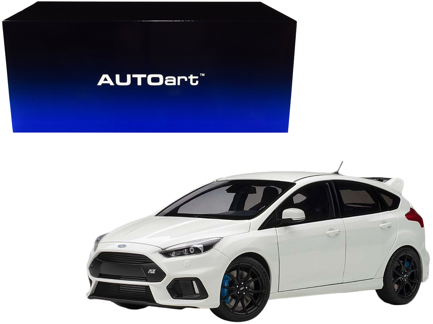 2016 Ford Focus RS Frozen White 1/18 Model Car by Autoart