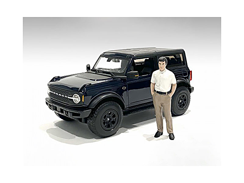 "The Dealership" Customer I Figurine for 1/18 Scale Models by American Diorama