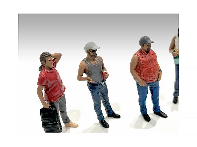 "Campers" Series 5 piece Figure Set for 1/24 Scale Models by American Diorama