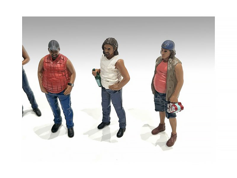 "Campers" Series 5 piece Figure Set for 1/24 Scale Models by American Diorama