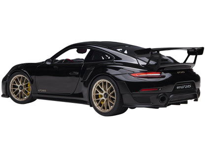 Porsche 911 (991.2) GT2 RS Weissach Package Black with Carbon Stripes 1/18 Model Car by Autoart