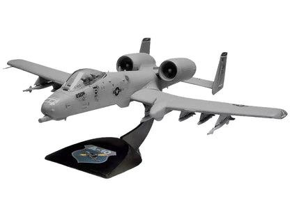 Level 2 Snap Tite Model Kit Fairchild Republic A-10 Warthog (Thunderbolt II) Aircraft 1/72 Scale Model by Revell