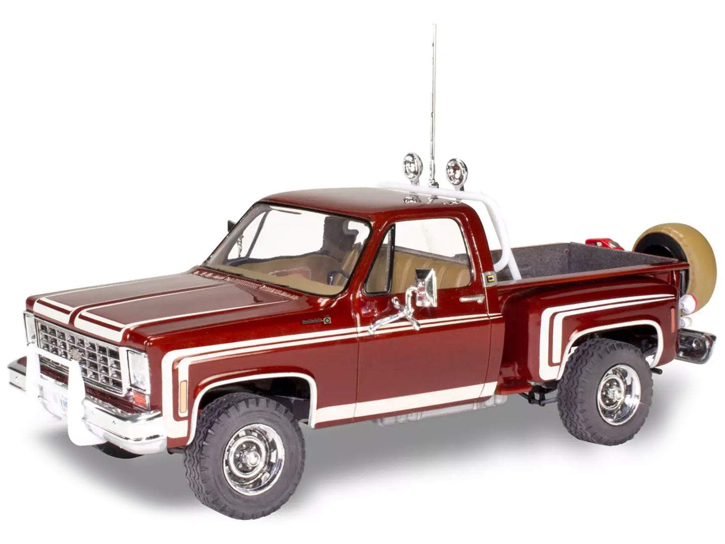 Level 4 Model Kit 1976 Chevrolet Sports Stepside 4x4 Pickup Truck 1/24 Scale Model by Revell