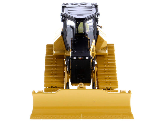 CAT Caterpillar D5 LGP VPAT Track Type Tractor Dozer Yellow with Operator "High Line" Series 1/50 Diecast Model by Diecast Masters