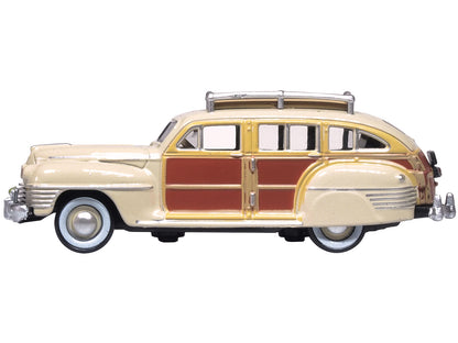 1942 Chrysler Town & Country Woody Wagon Catalina Tan with Wood Panels and Roof Rack 1/87 (HO) Scale Diecast Model Car by Oxford Diecast