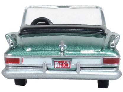 1961 Chrysler 300 Convertible Pinewood Green Metallic 1/87 (HO) Scale Diecast Model Car by Oxford Diecast