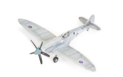 Level 1 Model Kit Supermarine Spitfire PR.XIX Fighter Aircraft 1/72 Plastic Model Kit by Airfix