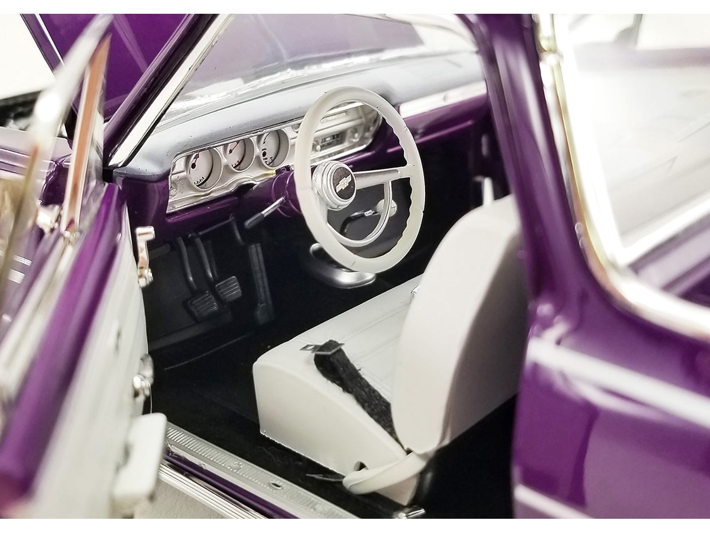 1965 Chevrolet El Camino SS "Custom Cruiser" Purple Metallic with White Graphics Limited Edition to 678 pieces Worldwide 1/18 Diecast Model Car by ACME