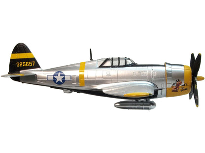 Republic P-47D Thunderbolt Fighter Plane USAAF "Captain Daniel Boone 333rd Fighter Squadron 318th Fighter Group" "Oxford Aviation" Series 1/72 Diecast Model Airplane by Oxford Diecast