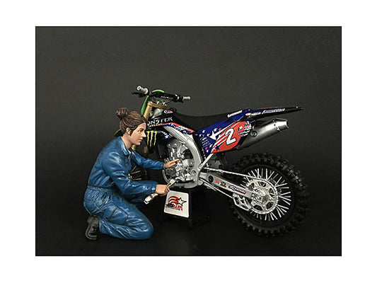 Mechanic Chole Figurine for 1/12 Scale Motorcycle Models by American Diorama