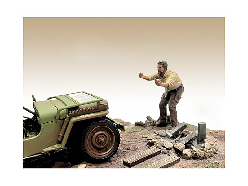 "4X4 Mechanic" Figure 6 for 1/18 Scale Models by American Diorama