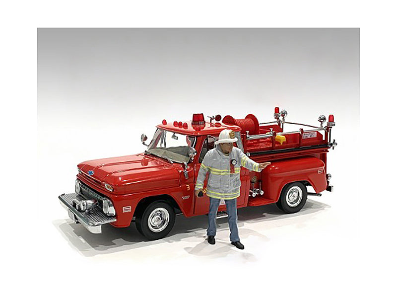 "Firefighters" 6 piece Figure Set (4 Males 1 Dog 1 Accessory) for 1/18 Scale Models by American Diorama