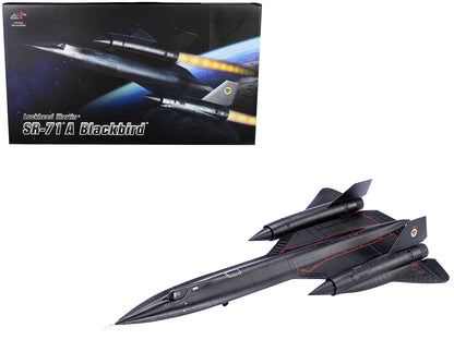 Lockheed Martin SR-71A Blackbird Aircraft #17980 "United States Air Force" 1/72 Diecast Model by Air Force 1