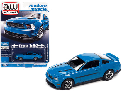 2012 Ford Mustang GT/CS Grabber Blue with Black Stripes "Modern Muscle" Limited Edition 1/64 Diecast Model Car by Auto World