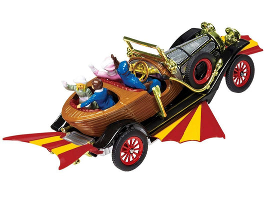 Chitty Chitty Bang Bang Car with 4 Sitting Figures "Chitty Chitty Bang Bang" (1968) Movie Diecast Model Car by Corgi