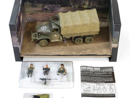 GMC CCKW-353B Cargo Truck with Cover "1st Infantry Division Weymouth England World War II" (1944) United States Army with Figures "Armoured Fighting Vehicle" Series 1/32 Diecast Model by Forces of Valor