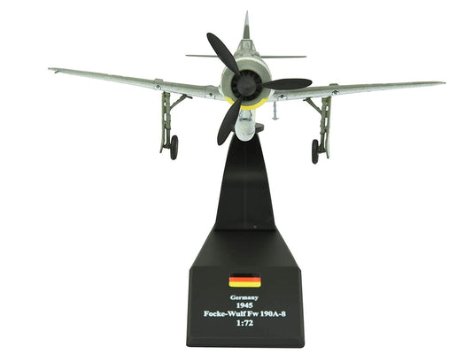 Focke-Wulf Fw 190A-8 Fighter Aircraft "98-Victory Ace Staffelkapitaen Horst Hannig I./JG 2 Triqueville France" (1943) German Luftwaffe 1/72 Diecast Model Airplane