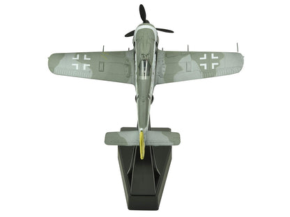 Focke-Wulf Fw 190A-8 Fighter Aircraft "98-Victory Ace Staffelkapitaen Horst Hannig I./JG 2 Triqueville France" (1943) German Luftwaffe 1/72 Diecast Model Airplane