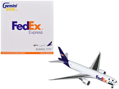 Boeing 777-200LR Commercial Aircraft "FedEx - Panda Livery" (N886FD) White with Purple Tail "Gemini 200" Series 1/200 Diecast Model Airplane by GeminiJets