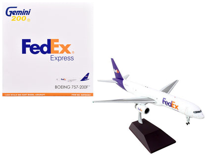 Boeing 757-200F Commercial Aircraft "FedEx (Federal Express)" (N921FD) White with Purple Tail "Gemini 200" Series 1/200 Diecast Model Airplane by GeminiJets