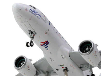 Airbus A320neo Commercial Aircraft "LATAM Airlines" (CC-BHG) White with Striped Tail "Gemini 200" Series 1/200 Diecast Model Airplane by GeminiJets