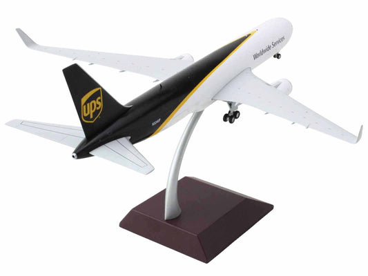 Boeing 767-300F Commercial Aircraft "UPS Worldwide Services" (N324UP) White and Brown "Gemini 200" Series 1/200 Diecast Model Airplane by GeminiJets