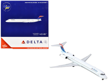 McDonnell Douglas MD-88 Commercial Aircraft "Delta Air Lines" (N941DL) White with Red and Blue Tail 1/400 Diecast Model Airplane by GeminiJets