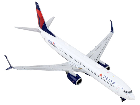 Boeing 737-900ER Commercial Aircraft "Delta Airlines" White with Blue and Red Tail 1/400 Diecast Model Airplane by GeminiJets