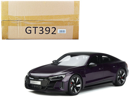 Audi RS E-Tron Purple Metallic with Carbon Top 1/18 Model Car by GT Spirit