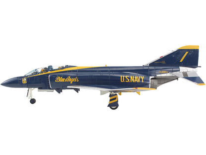 McDonnell Douglas F-4J Phantom II Fighter-Bomber Aircraft "Blue Angels Cdr. Harley Hall 1970 to 1971 Season" United States Navy "Air Power Series" 1/72 Diecast Model by Hobby Master