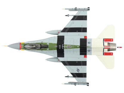 General Dynamics F-16C Fighting Falcon Fighter Aircraft "Passionate Patsy" "310th FS 80th Anniversary Scheme Luke Air Force Base" (1972) "Air Power Series" 1/72 Diecast Model by Hobby Master