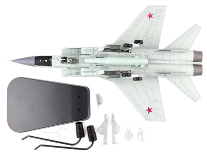 Mikoyan MIG-31K Foxhound D Interceptor Aircraft with KH-47M2 Missile (2022) "Air Power Series" 1/72 Diecast Model by Hobby Master