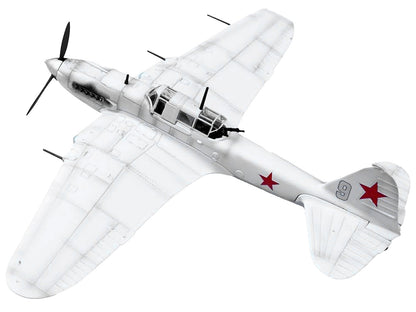 Ilyushin IL-2 Shturmovik Aircraft White "3rd Squadron 505th Air Assault Regiment 226th Air Assault Division Battle of Stalingrad" (1942) Soviet Air Force 1/72 Diecast Model Airplane by Legion