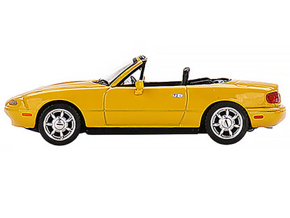 Mazda Miata MX-5 (NA) Convertible Sunburst Yellow Limited Edition to 2400 pieces Worldwide 1/64 Diecast Model Car by Mini GT