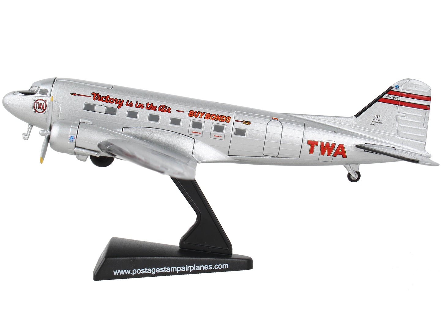 Douglas DC-3 Passenger Aircraft "Trans World Airlines - Victory is in the Air" 1/144 Diecast Model Airplane by Postage Stamp