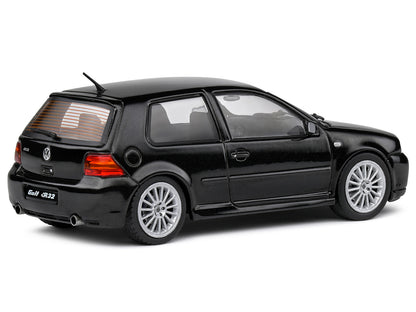 2003 Volkswagen Golf IV R32 Black 1/43 Diecast Model Car by Solido