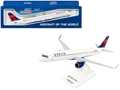 Airbus A321neo Commercial Aircraft "Delta Air Lines" (N501DA) White with Red and Blue Tail (Snap-Fit) 1/150 Plastic Model by Skymarks