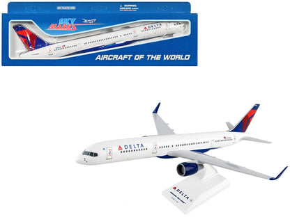 Boeing 757-200 Commercial Aircraft "Delta Air Lines" (N704X) White with Red and Blue Tail (Snap-Fit) 1/150 Plastic Model by Skymarks